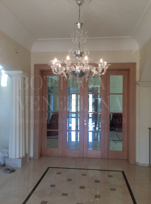 Lampadario moderno modello KAPPA in vetro soffiato Murano colore ametista. Fatto a mano a Venezia nella fornace di Bottega Veneziana